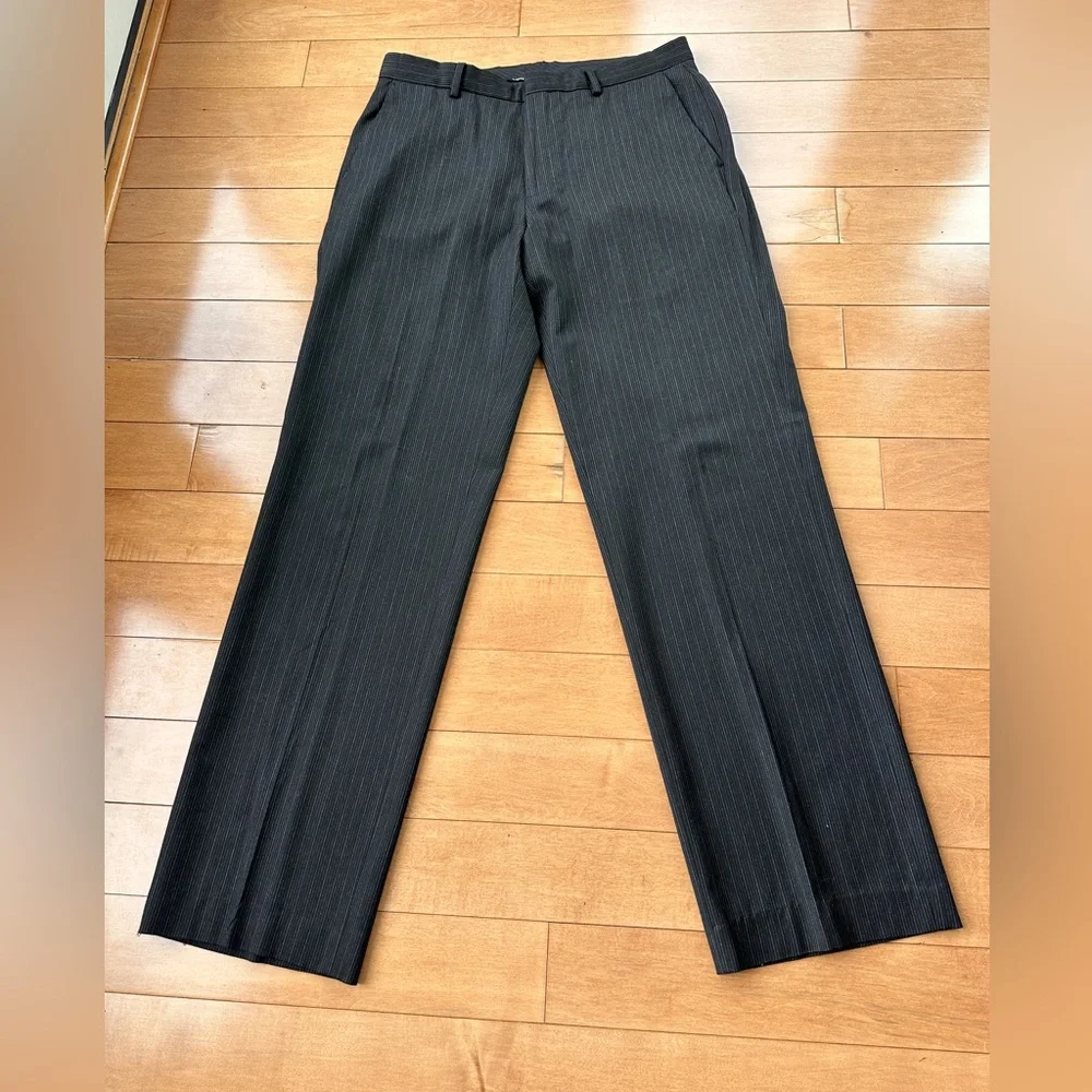 Calvin Klein charcoal Pinstripe Suit Set | Men’s S Jacket & 30x32 Pants